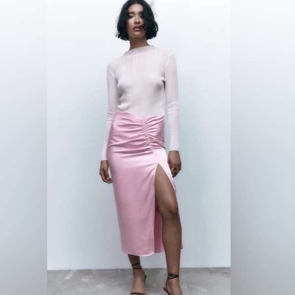 Zara Pink Satin Slip Skirt - Picture 2 of 12